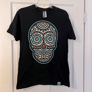 Johnny Cupcakes Day of the Deadsserts MENS MEDIUM